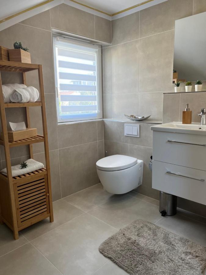 Ferienwohnung Lidu-Jene Eislingen Exteriér fotografie